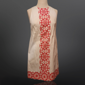 Soft red geometric pattern dress with a shift style fit.  Invisible zipper with a perfect sleeveless top.